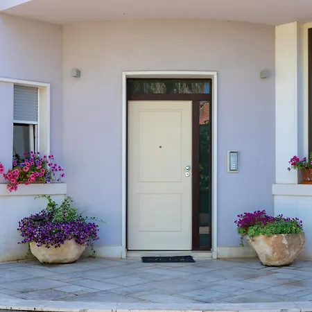 Olga Apartment