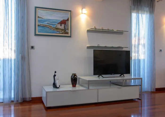 Olga Apartment *