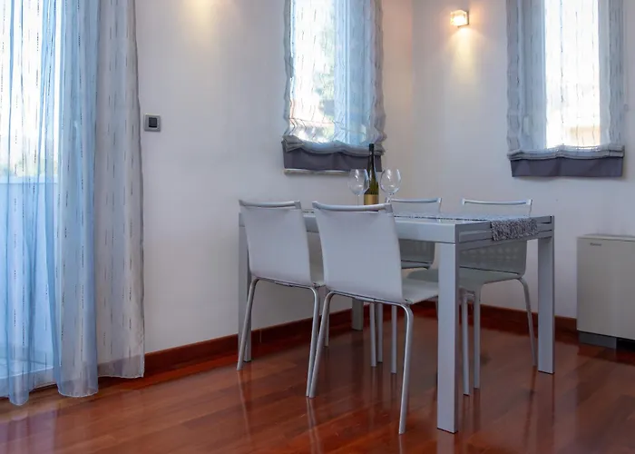 Olga Apartment *