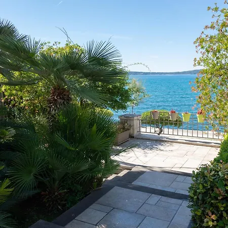 Διαμέρισμα Olga *